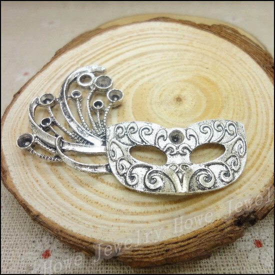 20 pcs Charms Masks Pendant  Tibetan silver  Zinc Alloy Fit Bracelet Necklace DIY Metal Jewelry Findings