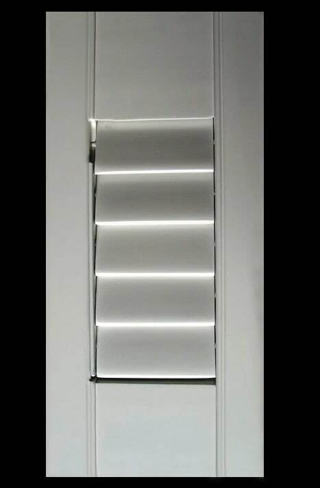 100% basswood shutters samples with small sizes and white color