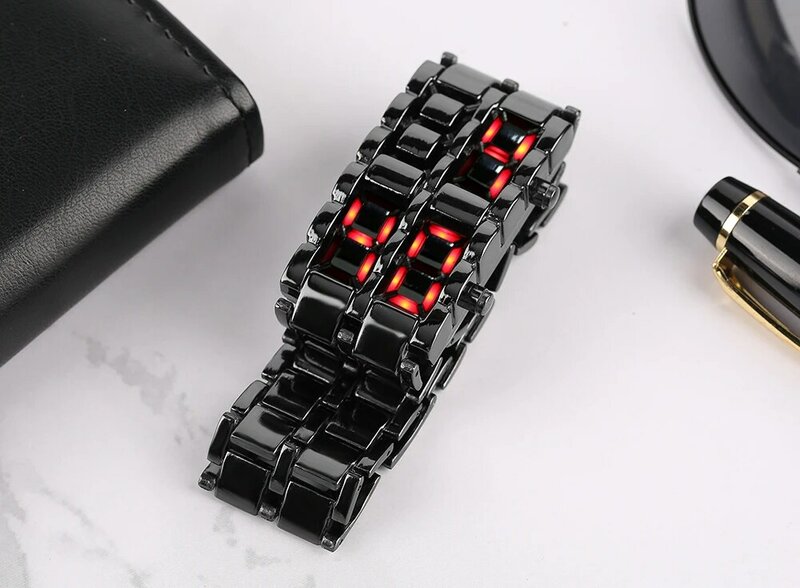 Moda czarny w całości z metalu cyfrowy lawa Wrist Watch żelaza Metal czerwony LED samuraj dla mężczyzn chłopiec Sport proste Wathes