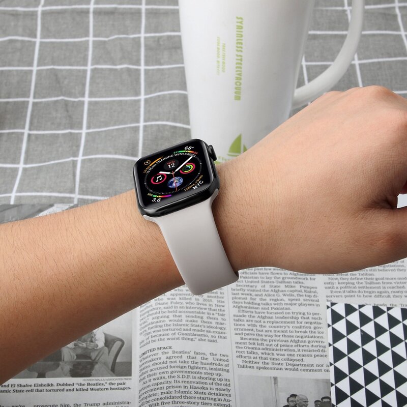 Deporte correa de silicona para Apple watch banda 38mm 42mm iwatch 4 banda de 44 mm 40mm 3 pulseira accesorios de pulsera de reloj