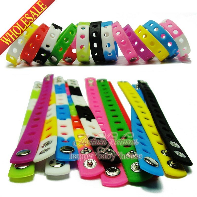 DHL o EMS 1000 pezzi braccialetti in Silicone misto 17 colori braccialetti morbidi da 18CM per ciondoli per scarpe regalo per feste per bambini