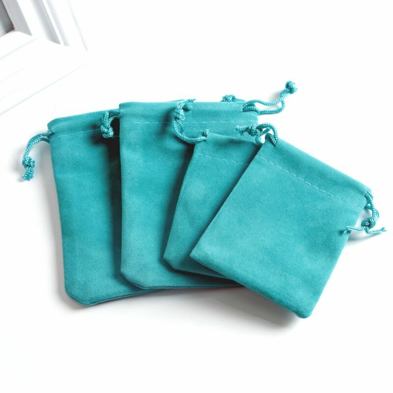 Wholesale 50Pcs/Lot 5x7 7x9 10x16cm Velvet Bags Small Drawstring Gift Bag Pouches Favor Bracelet Charms Jewelry Packaging Bags