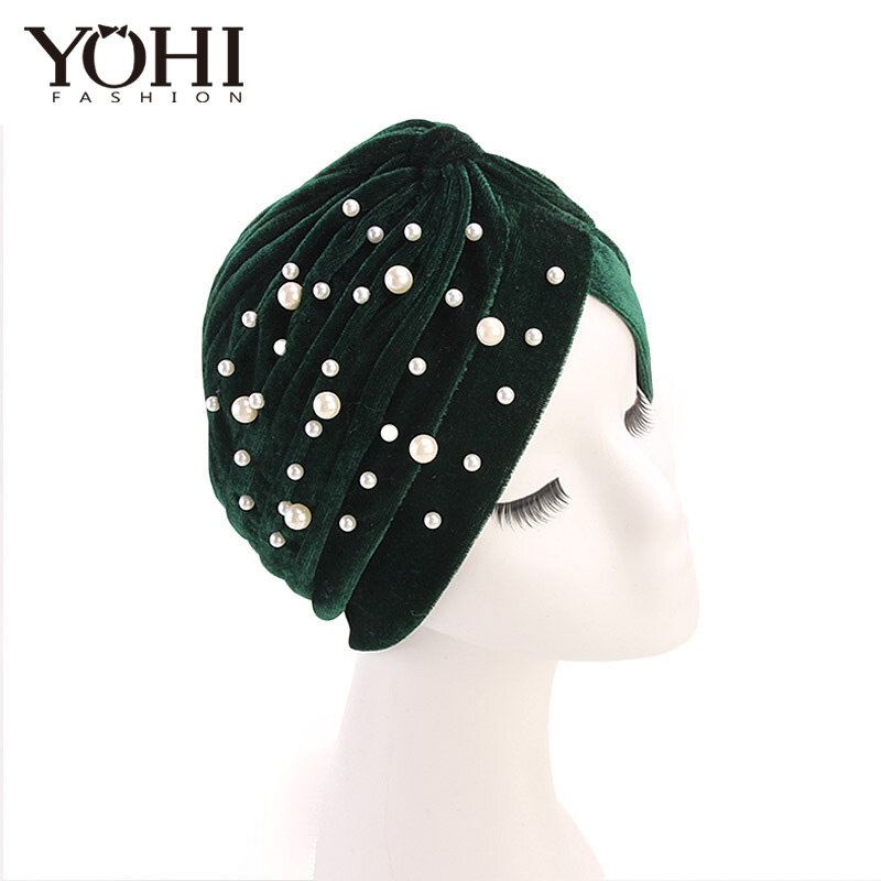 新しいベルベットインド帽子レトロファッション帽子真珠ビーズ冬暖かいターバンクロスインドキャップ女性のためのヒジャーブ女性 Turbante