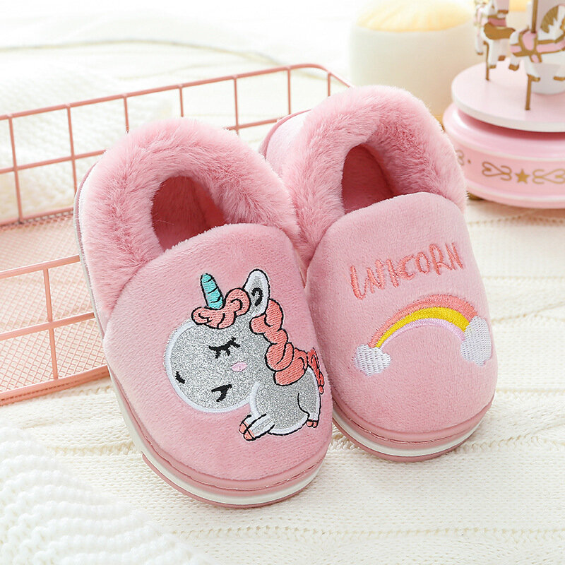 Zapatillas de invierno para niños de dibujos animados para bebés y niñas, chanclas de unicornio rosa, pantuflas de Interior para el hogar para niños pequeños, pantuflas de felpa para el hogar