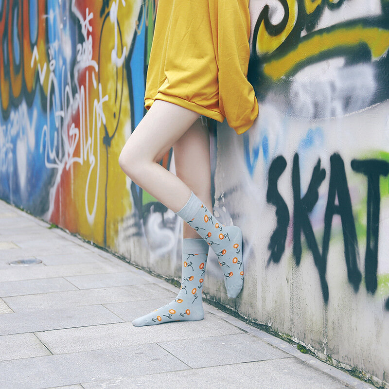 Calcetines de algodón peinado con estampado de flores para hombre y mujer, calcetín Unisex de Jacquard con estampado de dibujos animados, estilo coreano Harajuku Skarpetki