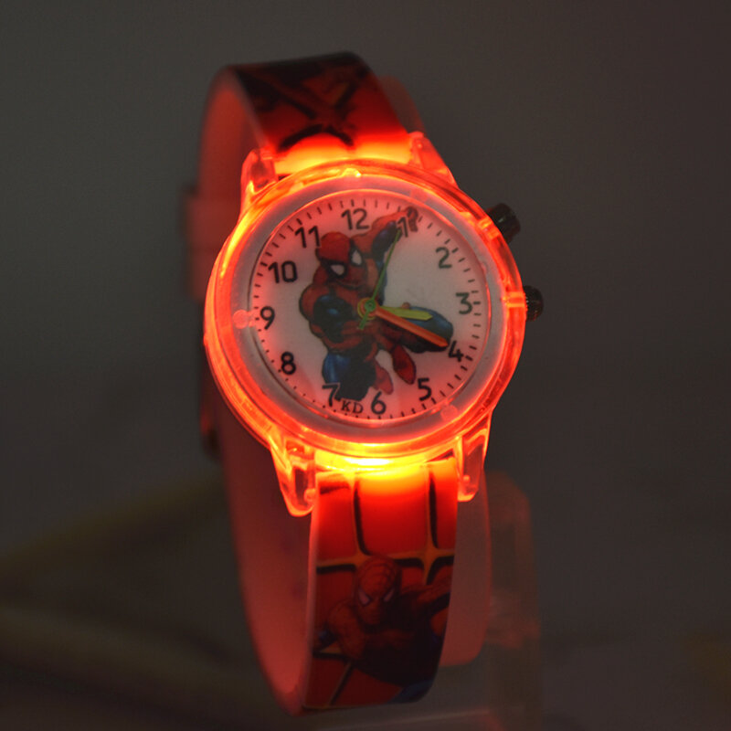 Spiderman dzieci zegarki kot kreskówka elektroniczna lampa kolorowa źródło dziecięcy zegarek dziewczyny urodziny dzieci zegar na prezent nadgarstek