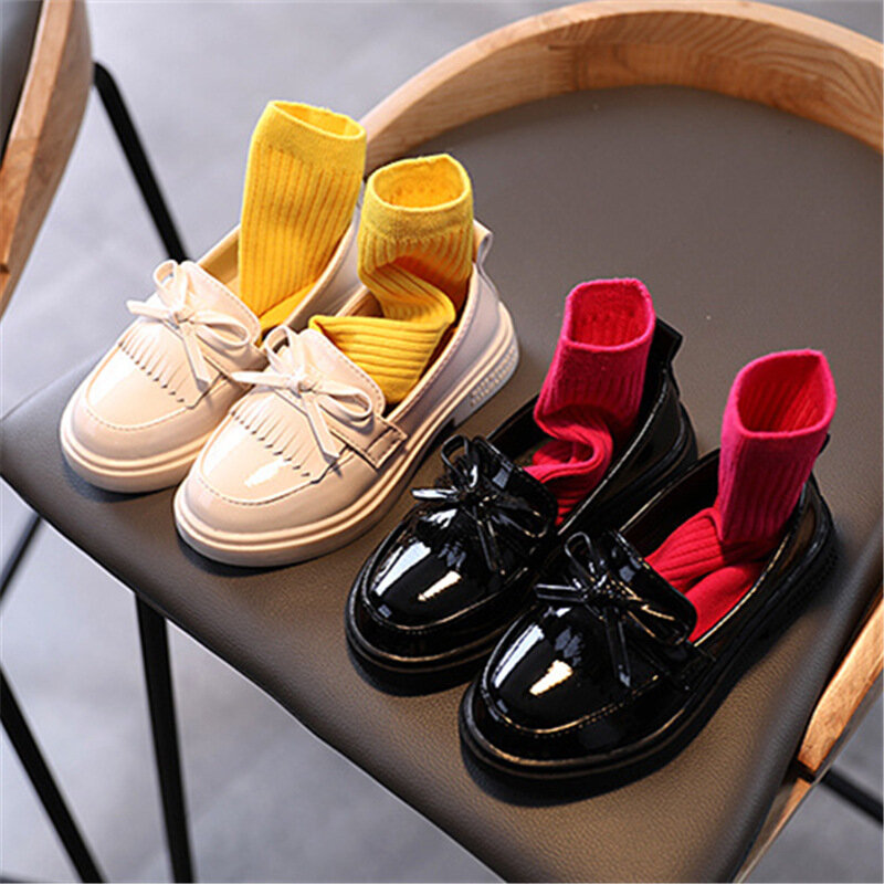 Zapatos de cuero para niñas Mocasines de primavera Cuero de PU con flecos con lazo Zapatos casuales antideslizantes para niños Calzado plano para niños de 2 a 12 años