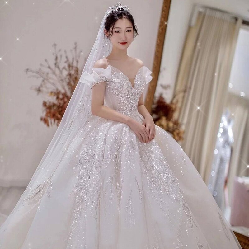 Shining Custom Made Luxury A Line Wedding Dresses Netting Satin Applique Floor Length Bridal Gown Chapel Train Corset