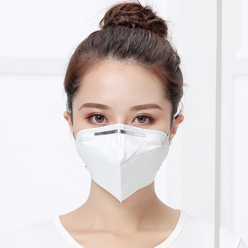 200 PCS Filtro de algodón de alta eficiencia PP no tejido Antivirus y máscara antipolvo Cómoda máscara colgante para el oído
