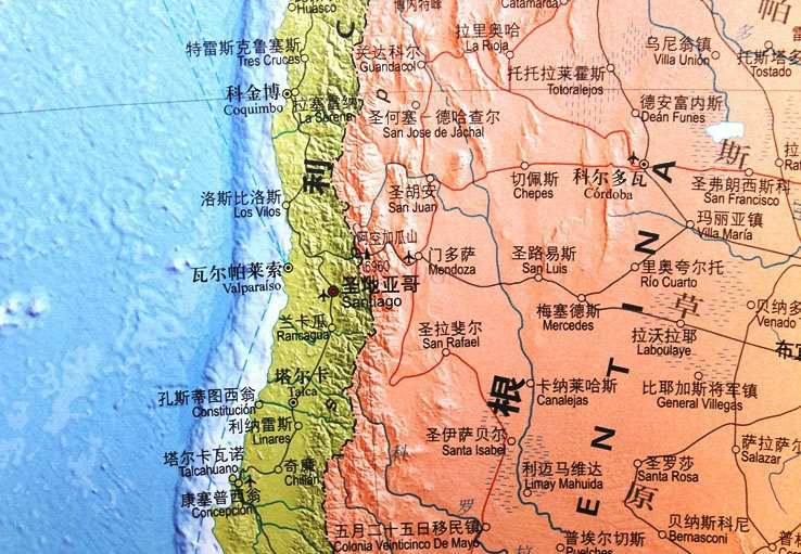 Carte de l'Amérique du Sud, carte chinoise et anglaise, trafic routier routier de l'aéroport, attractions touristiques, Chili, Argentine, carte intermrégionale