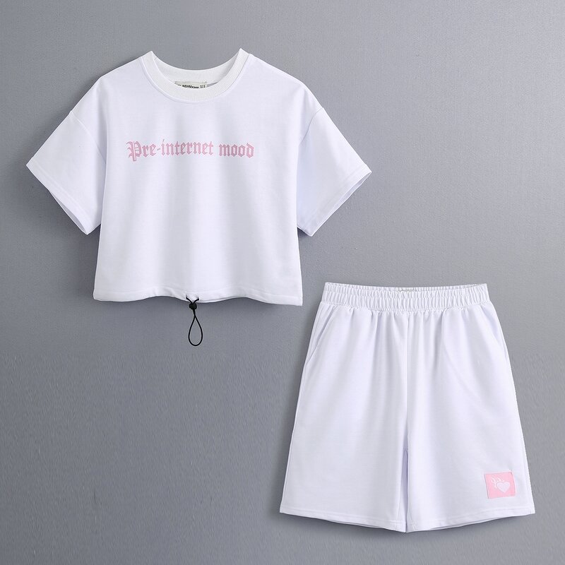 Loose Women Tshirt and Short 2020 New Fashion O-Neck Letter Prints Short Sleeve Tees Modern Lady Summer Casual Set