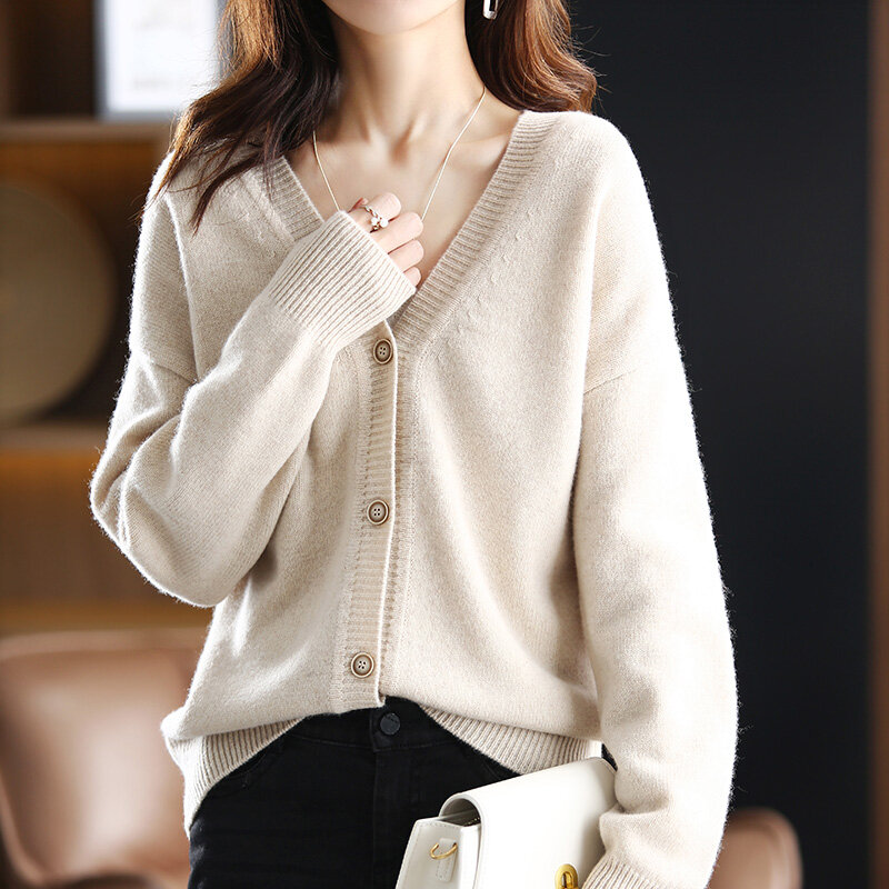 Czysta sweter z wełny kobiet jesień zima nowy koreański wersja luźne jednolity kolor dzikie dekolt w serek z dzianiny wełniany sweter z długim płaszcz z rękawami