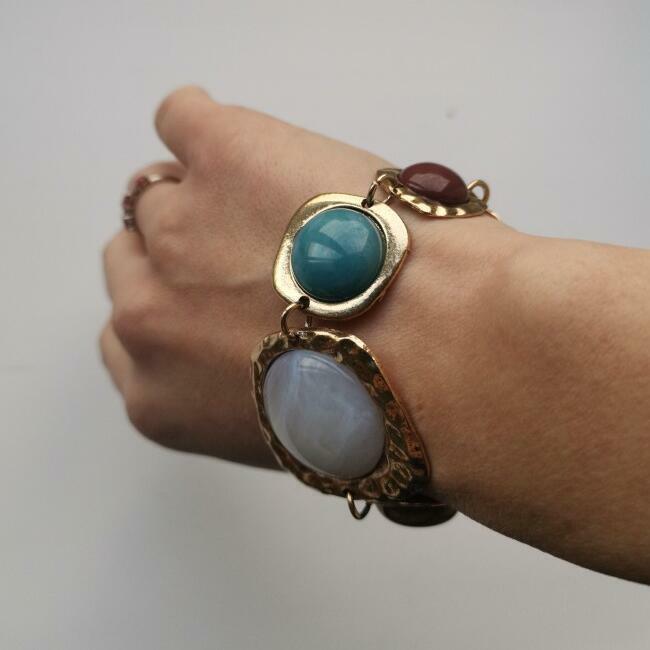 Bracelets vintage indiens pour femmes, bijoux bohèmes ethniques, breloque rétro en pierre de résine, nouvelle collection 2024