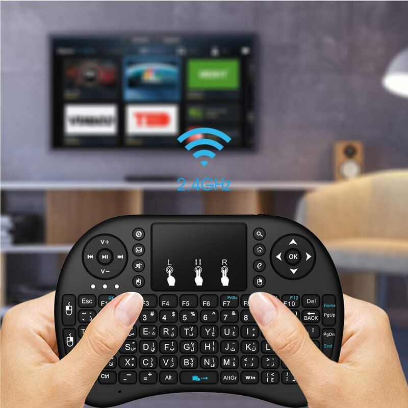 Mini tastiera Wireless i8 retroilluminata a 3 colori 2.4ghz Mouse russo inglese a 3 colori con scatola TV Android con telecomando Touchpad