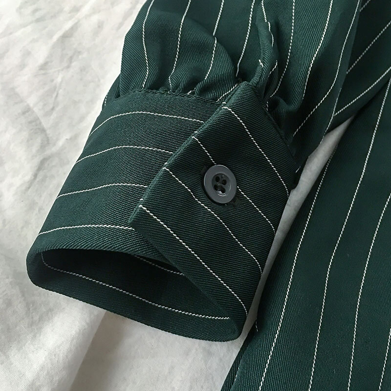 Blusa de manga larga a rayas para mujer, ropa de calle de estilo coreano, camisa Vintage con botones, Tops verdes para mujer