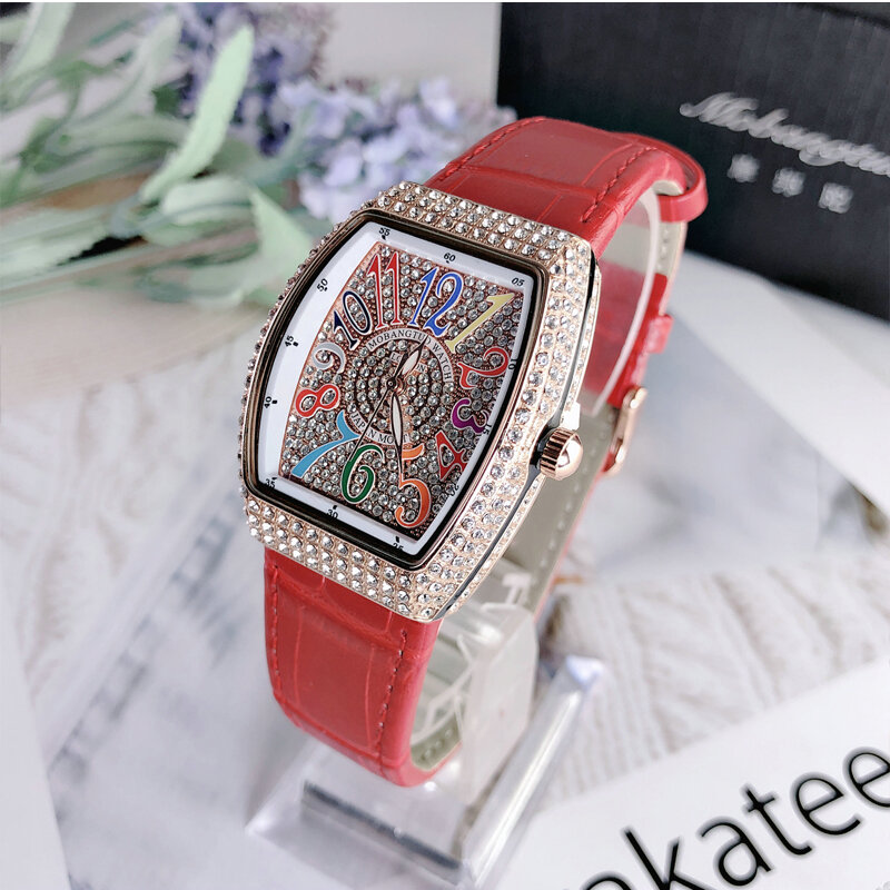 Moda Blingbling kryształowe damskie zegarki z diamentami marka kobiety skórzany pasek kwarcowy zegarek analogowy dziewczyna panie prezent godzina sukienka