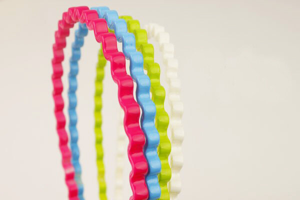 Diadema de plástico con forma de onda para niña y mujer, bandanas para el pelo, accesorios para el cabello, 1 unidad