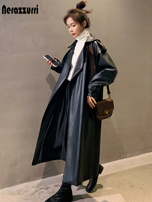 Nerazzurri Черный оверсайз длинный кожанный тренч женский Корейская модная женская одежда больших размеров Водонепроницаемое пальто из искусственной кожи для женщин кожанное пальто женское тренчи плащи женские 2021
