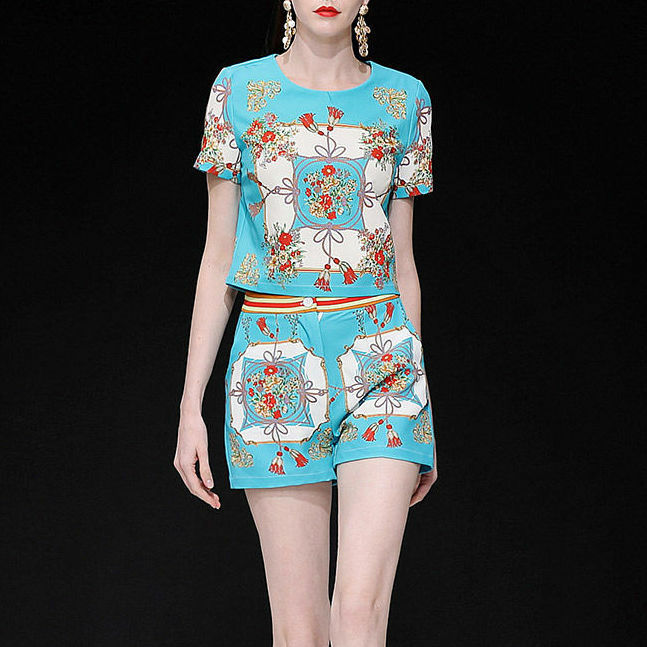 衣装夏の女性の2021新しい外国スタイルのファッションワイド脚パンツプリントショートパンツツーピースセット