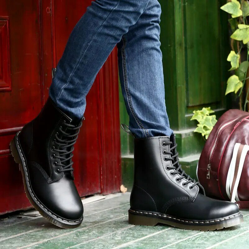 Casual Men Boots Martens Man Leather Shoes Ankle Boots Doc Cowboy Waterproof Motorcycle Casual Coturno Botas Hombre Couple Shoes