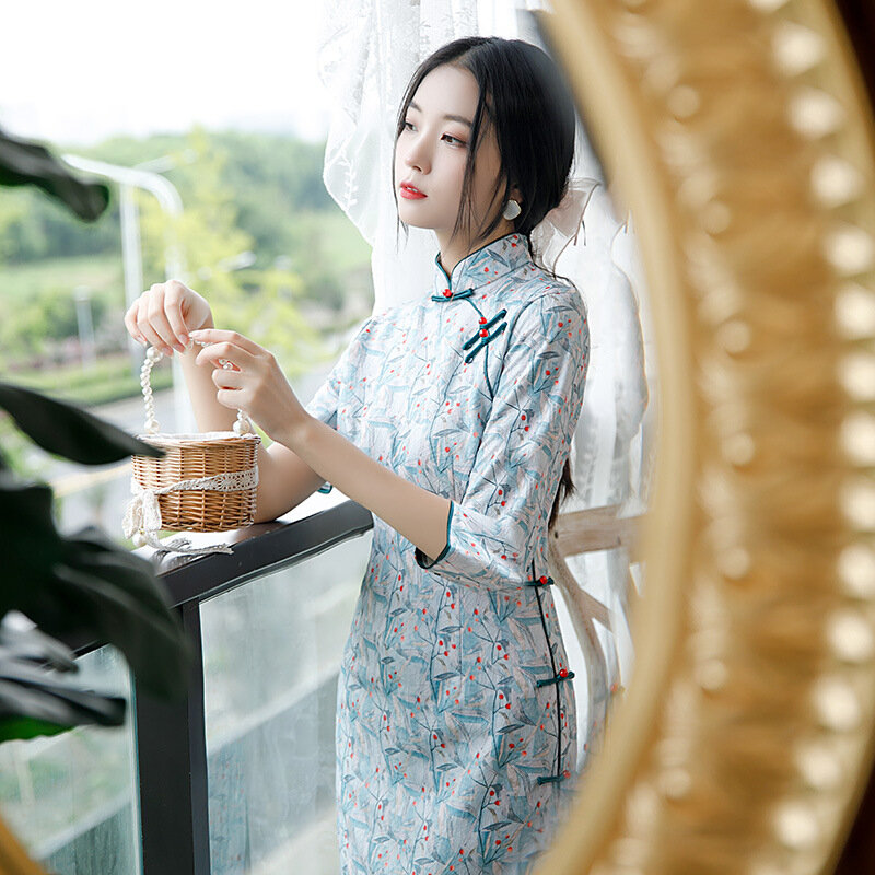 Vestido Cheongsam de manga corta con bordado Retro para mujer, vestido Sexy de fiesta de noche y boda, con botones Vintage, novedad de otoño