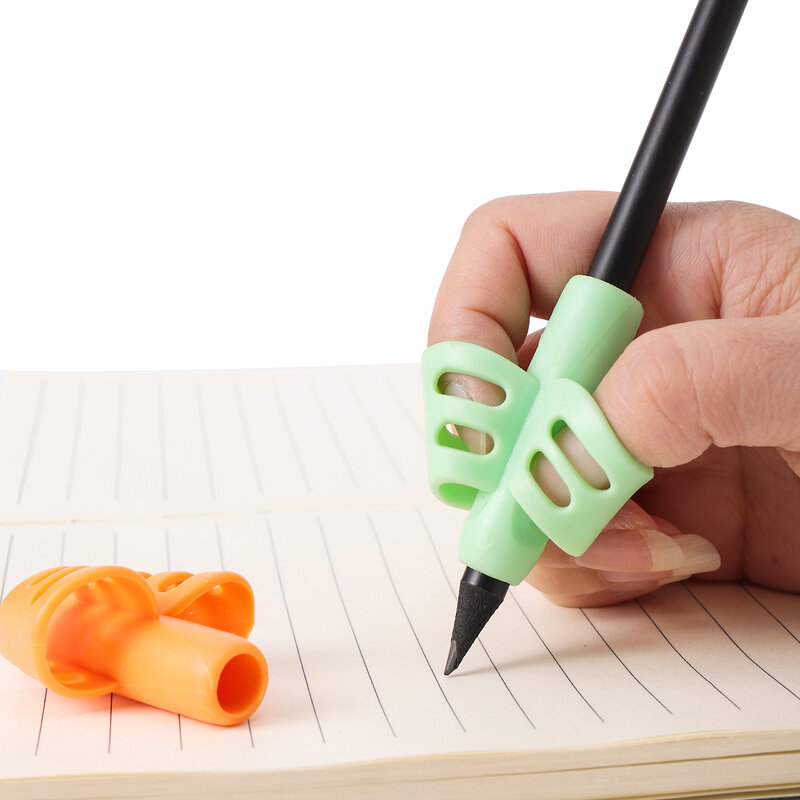 Portapenne a due dita strumento di scrittura per l'apprendimento del bambino in Silicone penna per scrittura per bambini dispositivo di correzione della scrittura regalo di cancelleria 3 pezzi