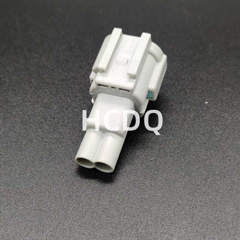 The original RS02MGY-AY-SWSN automobile connector plug shell and connector are supplied from stock