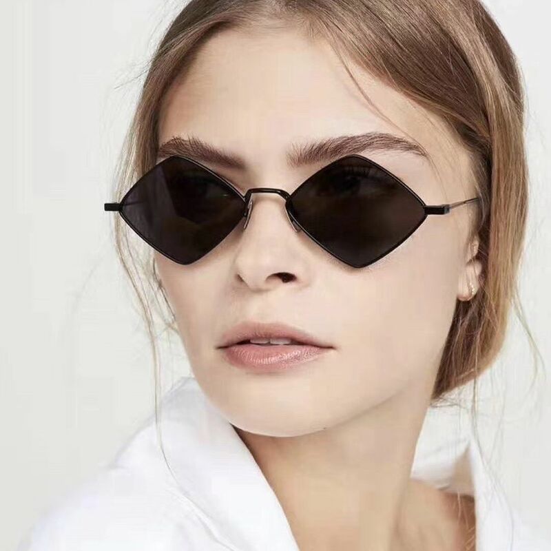 패션 금속 선글라스 여성 빈티지 남성 클래식 작은 프레임 여성 태양 안경 고글 Uv400 숙녀 Oculos Gafas De Sol