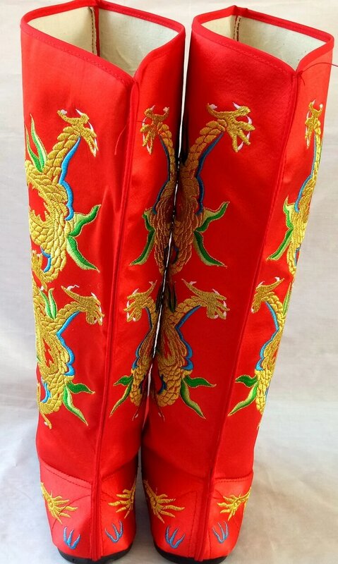 Stivali di drago ricamati Cosplay stivali di drago ufficiali dell'imperatrice dell'imperatore cinese antico stivali di drago che cambiano il viso di Opera del Sichuan
