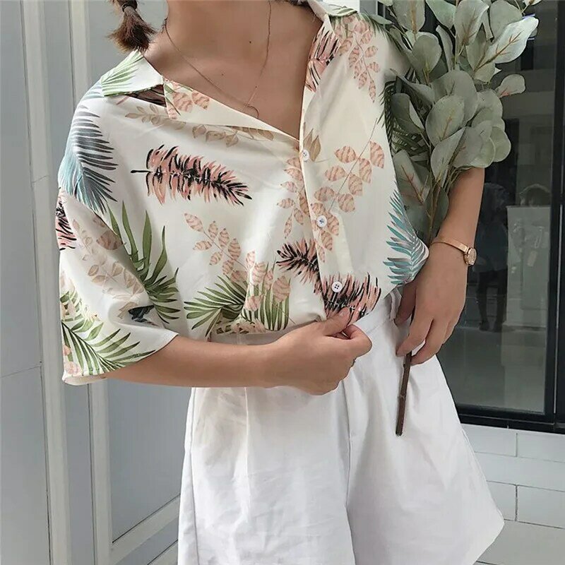 Letnie nowe kobiece hawajskie modne kwiatowe koszule z krótkim rękawem damskie luźne bluzki na co dzień szyfonowe bluzki w jednym rozmiarze