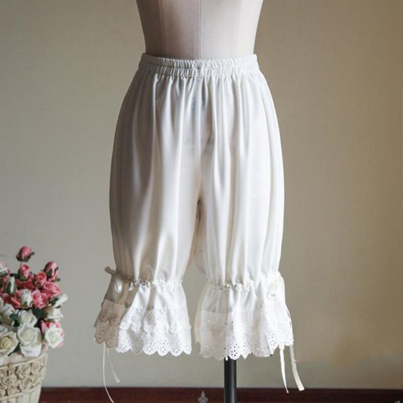 Pantalones cortos de encaje estilo Lolita para mujer, bombachos laterales con volantes de calabaza, cintura elástica alta, holgados