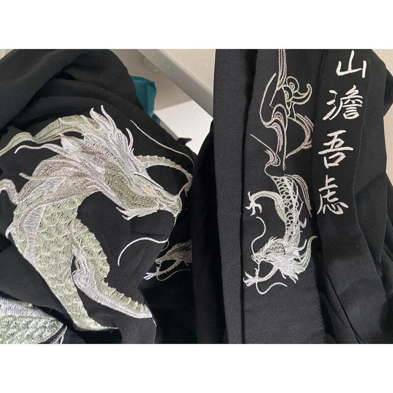 Женское кимоно с вышивкой дракона в японском стиле