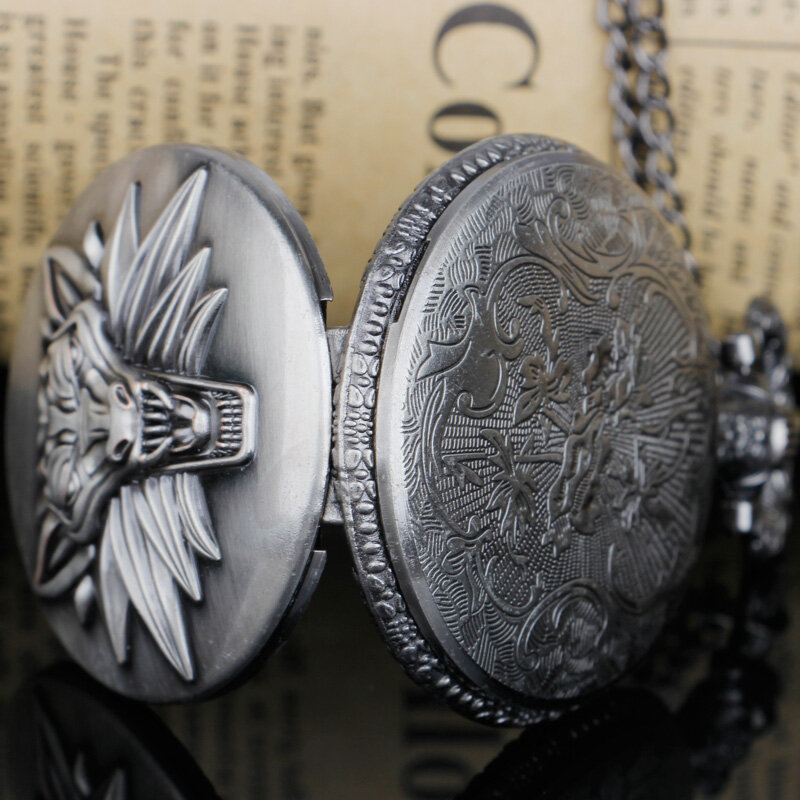Orologio da tasca con movimento al quarzo Steampunk Wolf Man Women collana con ciondolo Fob Watch Gift
