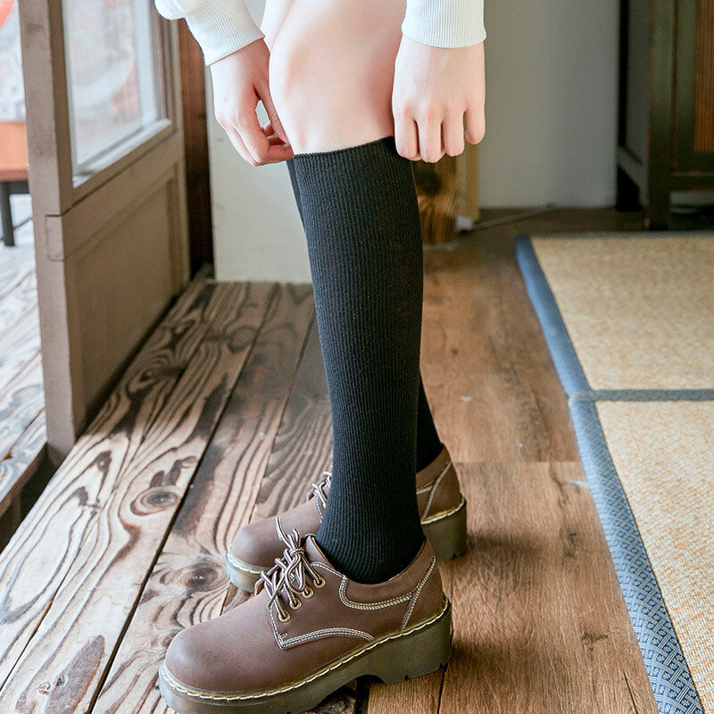 10 cores outono novas meias femininas de algodão inverno meias longas harajuku feminino truque quente cor sólida meias casuais senhoras sox