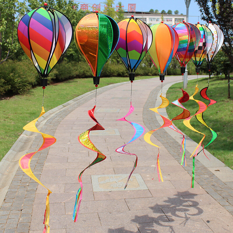 Moinho de vento colorido para crianças Arco-íris do vento Balão de ar quente Brinquedo ao ar livre Decoração do feriado Presente artesanal Engraçado
