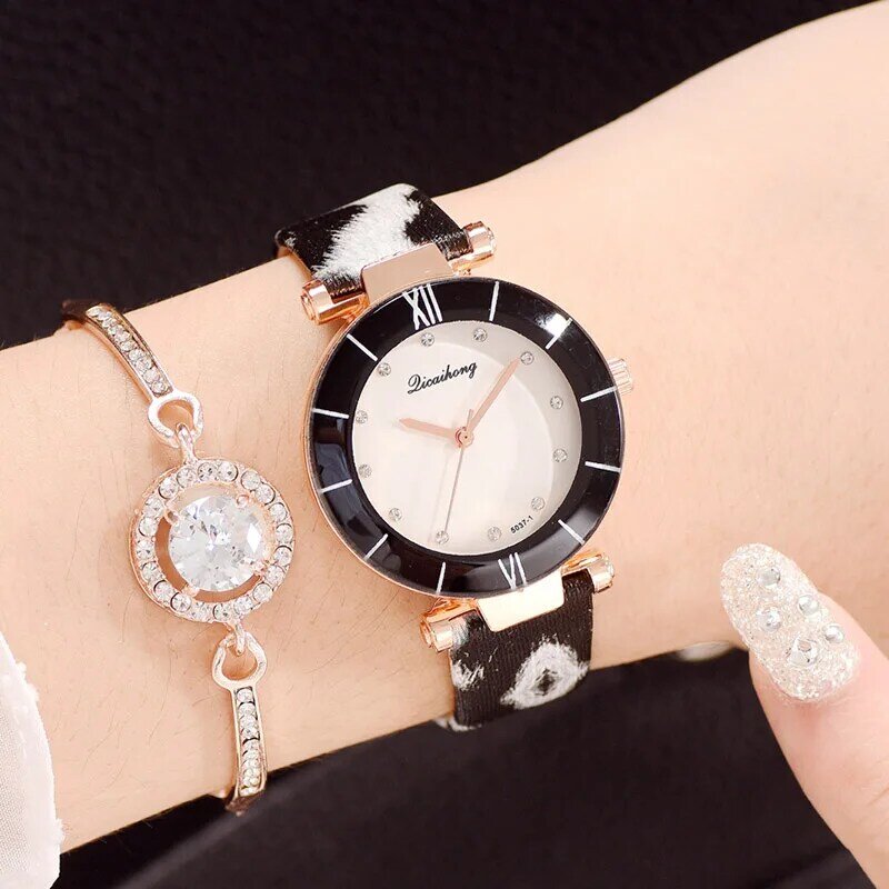 Trend w modzie kobiet kwarcowe zegarki wzór w cętki minimalistyczny kreatywny panie Wrist Watch osobowość w nowym stylu 2019 Reloj Mujer