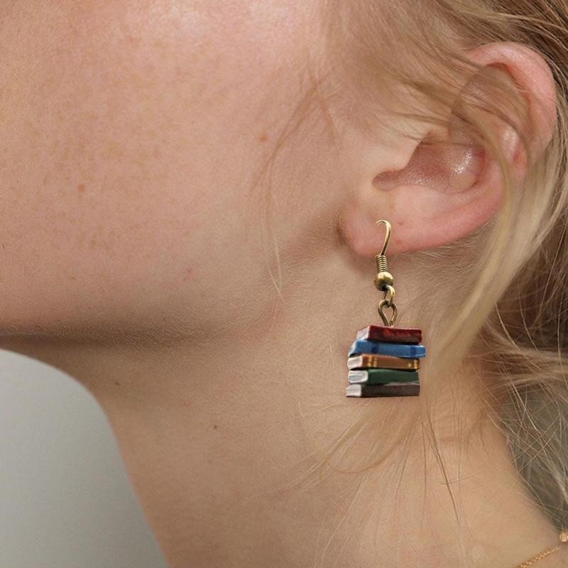 Boucles d'oreilles avec Pile de livres pour femme, style rétro, multicolore, à la mode, bijoux de vacances, d'anniversaire, à la mode
