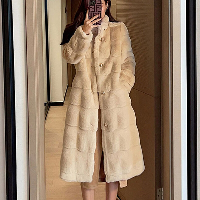 Женская теплая зимняя куртка из искусственной норки, осеннее пальто из искусственного меха норки 2023, модное утолщенное элегантное плюшевое пальто средней длины для женщин