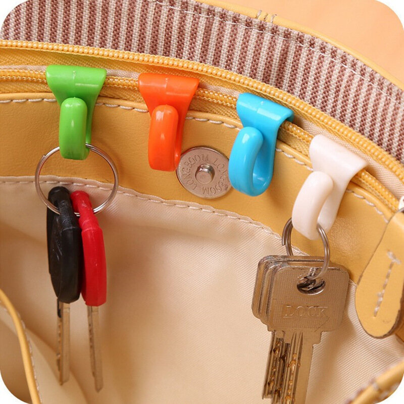 4Pcs Practical Anti Lost Bag Hook Key Clips Key Holder Built-In Bag Inner Folder For Easy Carrying Free Shipping Items