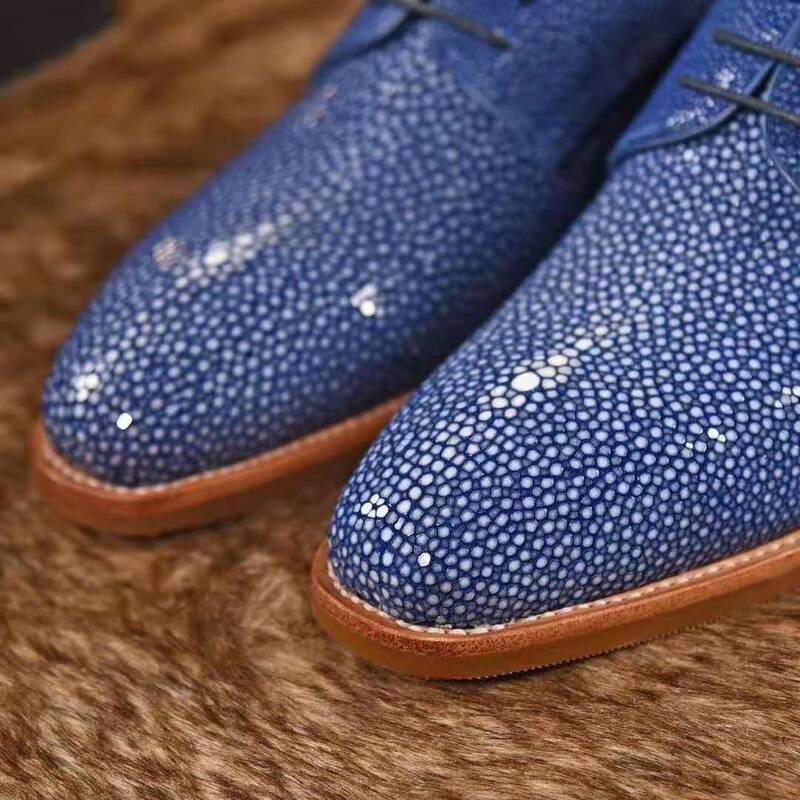 حذاء السمك اللادغة الأصلي رجال الأعمال الرسمي مع جلد البقر الأحذية وحيد وبطانة اللون البني 2021 أحذية جديدة أفضل جودة