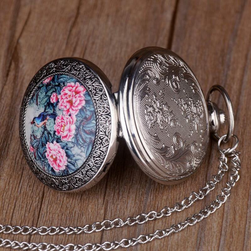 Reloj de bolsillo Vintage de cuarzo plateado con Pájaros vivos en el árbol, con exquisitos patrones de flores, colgante de collar, relojes de bolsillo