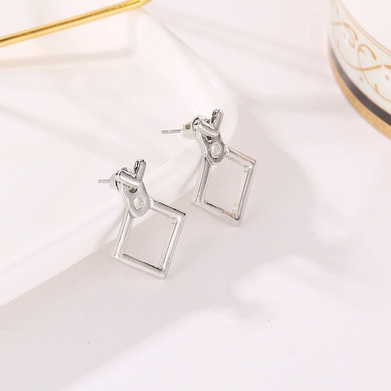 Pendientes de tuerca cuadrados triangulares creativos para mujer, accesorios de joyería de Metal geométricos minimalistas simples, Color dorado