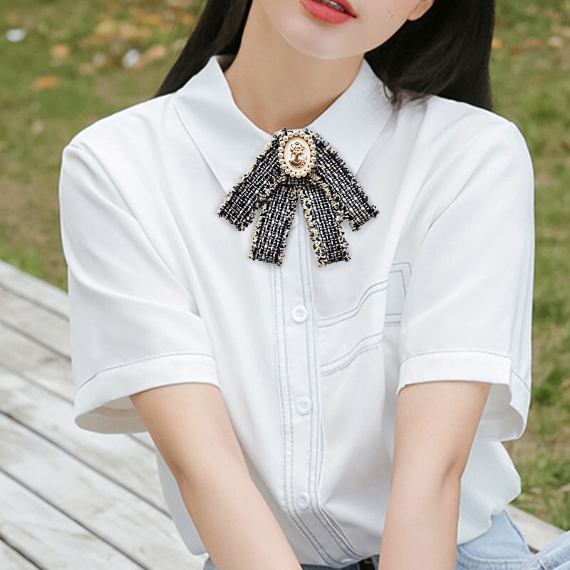 Retro Women's Bow Tie Korean British College Style Uniform Shirt Collar Flower Fashion New Pearl Bowtie Womens Accessories Gift