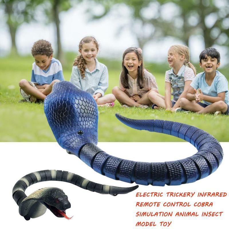 44cm Remote Control Realistic Snake Toy With Flash Light Retractable Tongue Swinging Tail USB Charging Cable Prank Toys