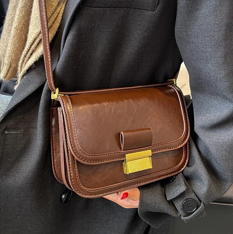 Retro Casual Totes กระเป๋าสะพายไหล่ใหม่จับกระเป๋าสตรีขนาดเล็กกระเป๋าถือแบบหรูหรากระเป๋าแฟชั่นกระเป๋าพาดลำตัวมีสี