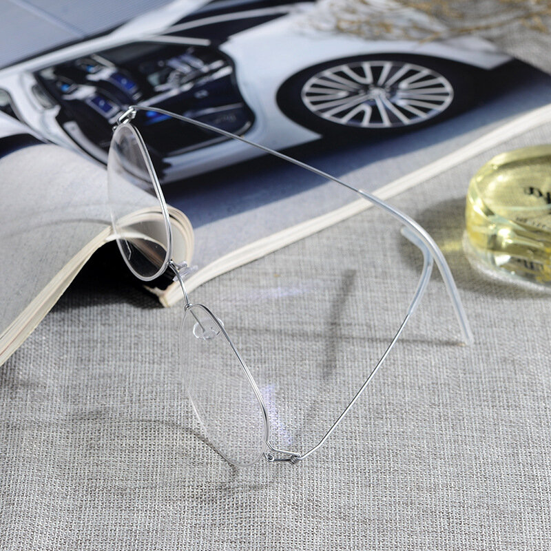Schraube kostenloser kreative gläser und personalisierte rahmen für männer und frauen mit retro elliptischen myopie rahmen und ultraleicht gläser
