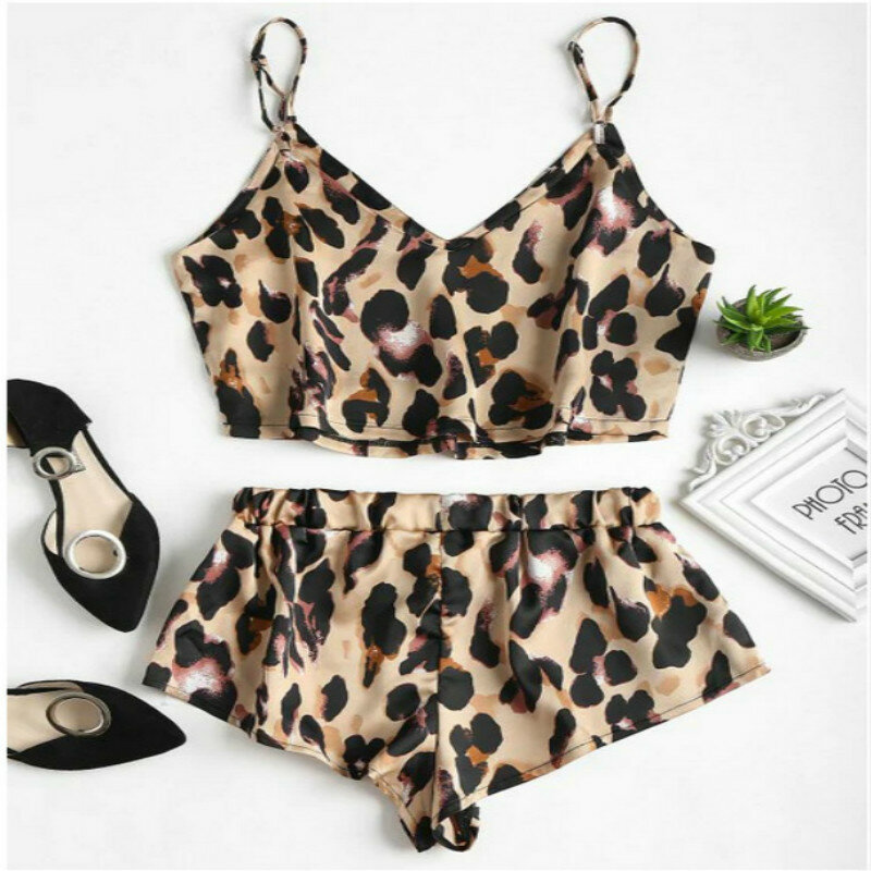 2020 cheap  stuff kaguster Sexy leopard v-neck suit suspenders and shorts two piece  set Elastic Waist Short off shoulder