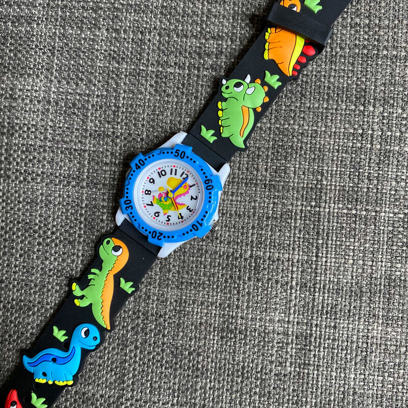 Relógio infantil de silicone com desenho, relógio esportivo quartzo impermeável com mostrador luminoso de silicone da moda, para presente de natal para meninos e meninas 2021