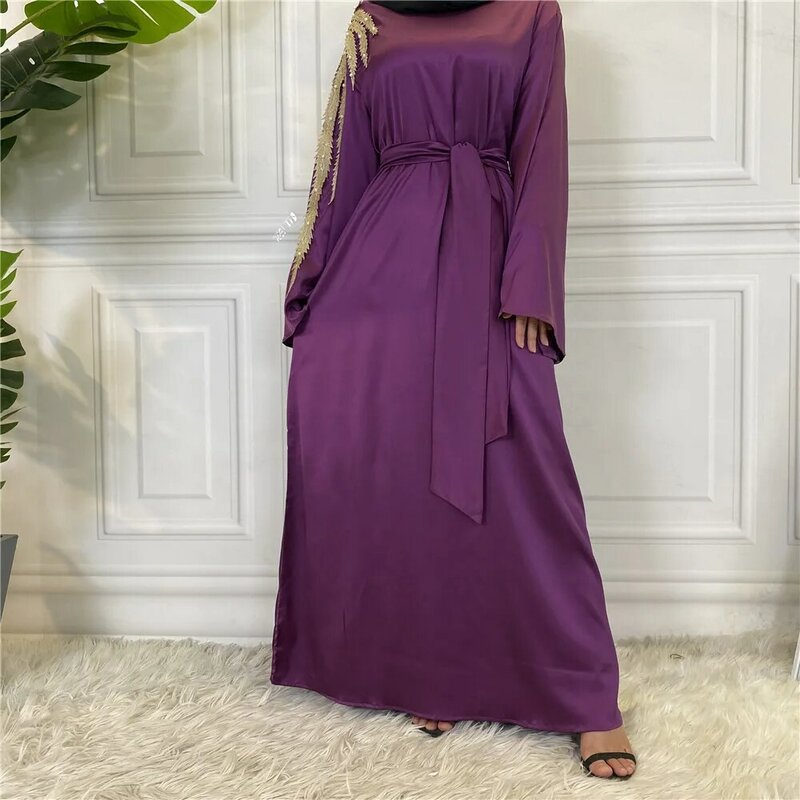 Kaftan abaya gaun panjang wanita Muslim jubah Arab Turki Dubai Islam Lebaran Ramadan manik-manik Satin Timur Tengah mode Malam