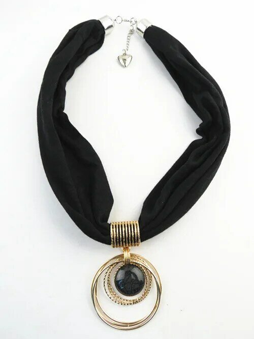 Klassische Damen Anhänger Halskette Ring Schal, Der Diy Schal Größe 60cm * 40cm Solide Einfache Frauen Schals Zubehör großhandel